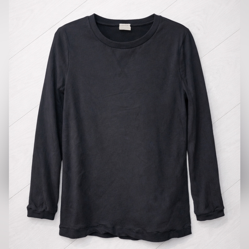 🌞 BUTTERCREAM Black Long Sleeve Top - size medium